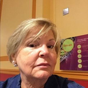 Meet your Posher, Doris